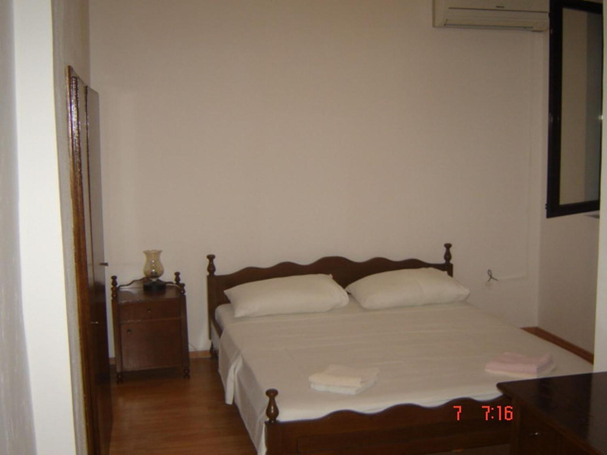Apartments "Villa Mungos" Sobra Zimmer foto