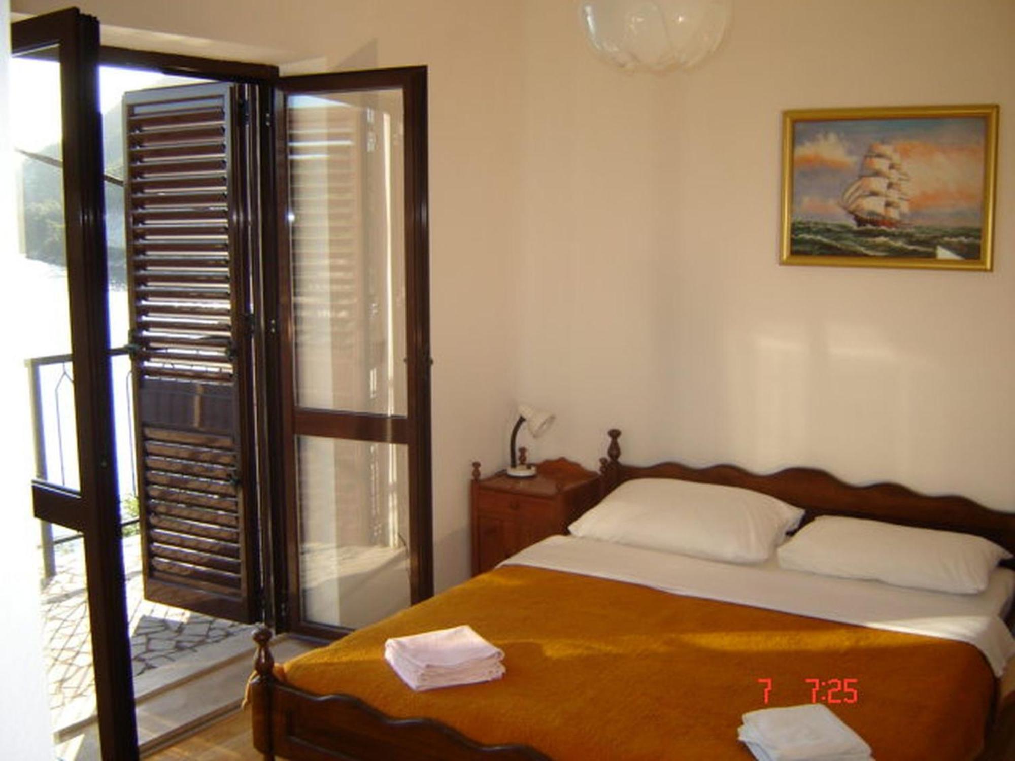 Apartments "Villa Mungos" Sobra Zimmer foto